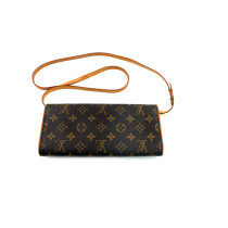 Louis Vuitton Twin GM Pochette Monogram