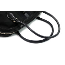 Prada Shopping Pelle Nera