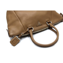 Prada Shopping Pelle Beige