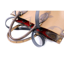 Louis Vuitton OnTheGo MM Monogram Reverse