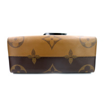 Louis Vuitton OnTheGo MM Monogram Reverse