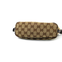 Gucci Pochette GG Beige