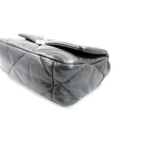 Chanel 19 Pelle Nera