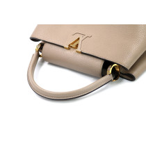 Louis Vuitton Capucines Pelle Tortora