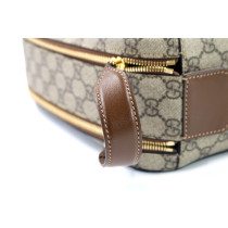 Gucci Tot Case GG Supreme Beige