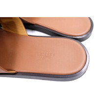 Hermes Men's Izimir Brown Leather Sandals