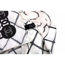 Chanel Carré Halstuch Butterfarbene Kamelien Seide Butter