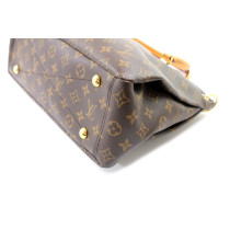 Louis Vuitton Pallas