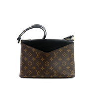 Louis Vuitton Saint Michel Monogram und Schwarz