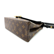 Louis Vuitton Saint Michel Monogram und Schwarz