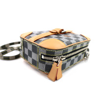 루이 비통 블루와 브라운 발리세트