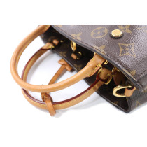 Louis Vuitton Montaigne