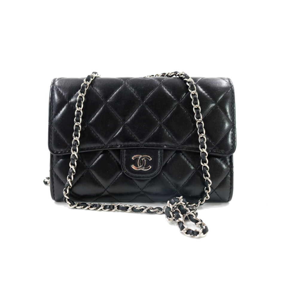 Chanel Wallet on Chain