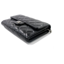 Chanel Wallet on Chain