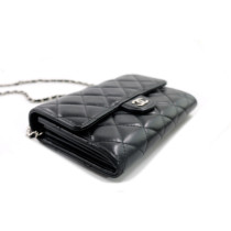 Chanel Wallet on Chain