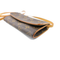 Louis Vuitton Pochette Twin