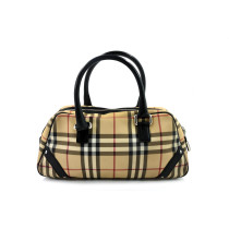 Burberry Boston Check Beige