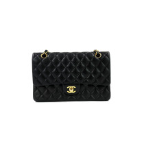 Chanel Classica Media Pelle Nera
