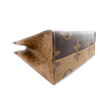 루이 비통 온더고 모노그램