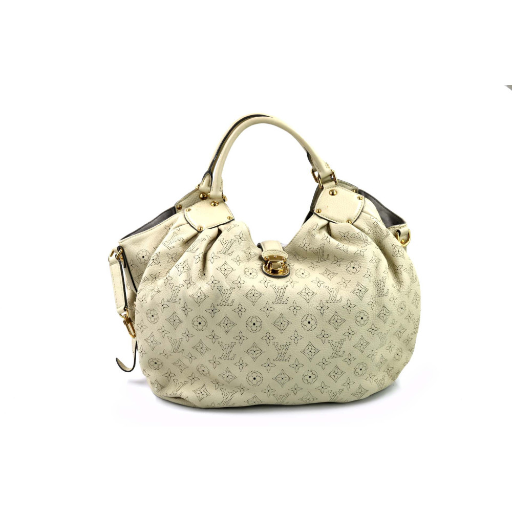 Louis Vuitton Mahina Leder Beige