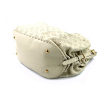 Louis Vuitton Mahina Leder Beige