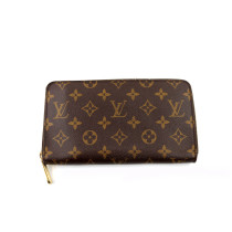 Louis Vuitton Zippy Monogram Wallet