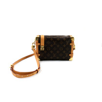 Louis Vuitton Trunk MM Monogram