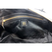 Miu Miu Beau Large Pelle Nera