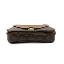 Louis Vuitton Métis Reverse Monogram