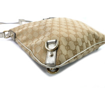 Gucci Abbey D Ring GG Beige