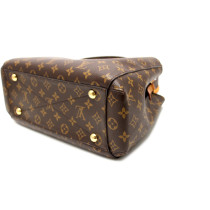 Louis Vuitton Montaigne MM Monogram
