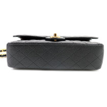 Chanel 11.12 Medium Pelle Caviar Nera