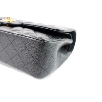 Chanel 11.12 Medium Pelle Caviar Nera
