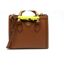 Gucci Diana Cuir Naturel
