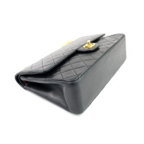Chanel Cruise Pelle Nera
