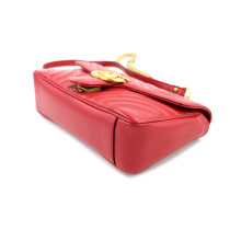 Gucci Marmont Flap Matelassé Leder Rot