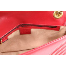 Gucci Marmont Flap Matelassé Leder Rot