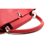 Louis Vuitton Capucines Rotem Leder