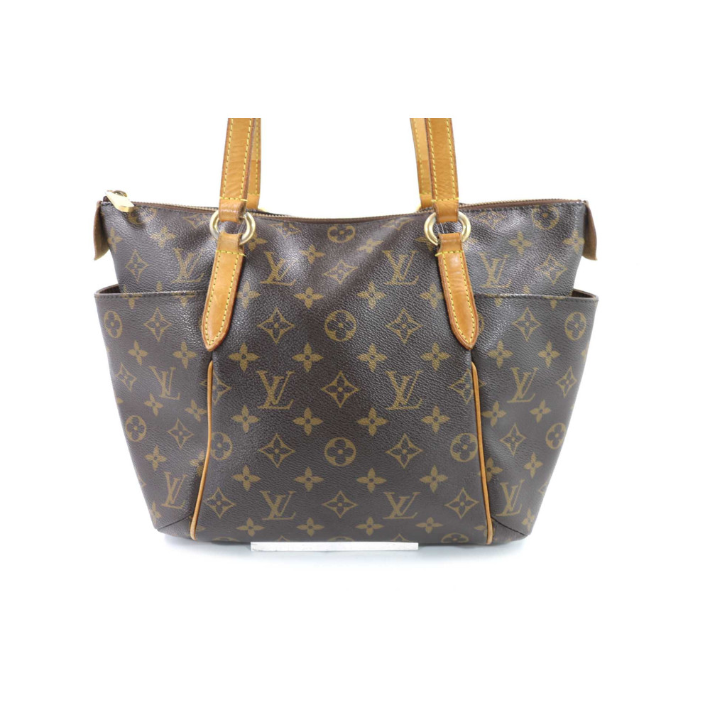 Louis Vuitton Totally Monogram