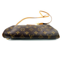Louis Vuitton Eva Monogram
