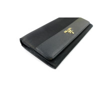 Prada Portacarte Nylon e Pelle Nera
