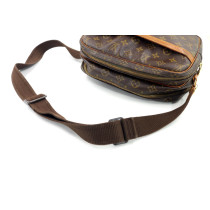 Louis Vuitton Reporter PM Monogram