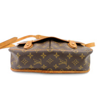 Louis Vuitton Gibeciere MM Monogram