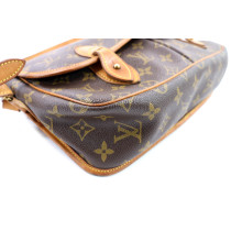 Louis Vuitton Gibeciere MM Monogram