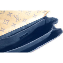 Louis Vuitton Metis Reverse Monogram