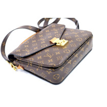 Louis Vuitton Metis Monogram