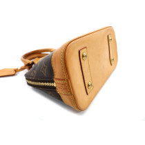 Louis Vuitton Alma BB Monogram