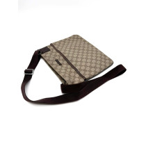 Gucci Messenger GG Supreme Beige