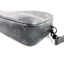 Louis Vuitton Pochette Kasai Pelle Nera