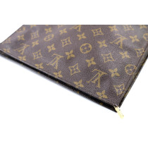 Louis Vuitton Toilette 26 Trousse Monogram